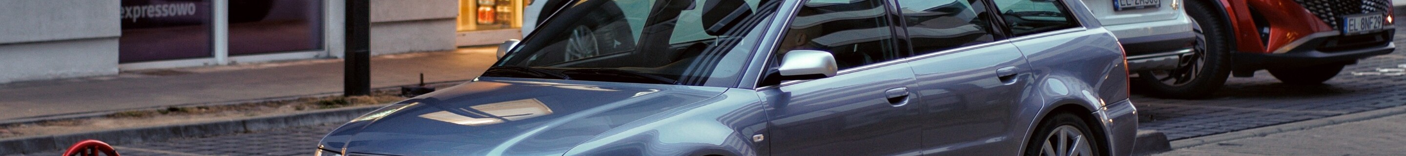 Audi RS4 Avant B5