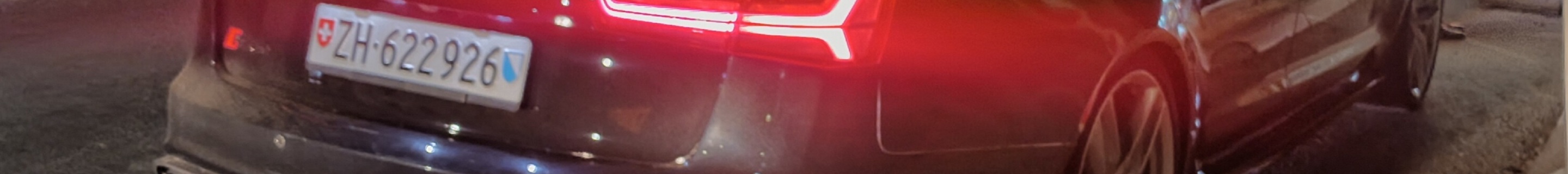 Audi RS6 Avant C7 2015