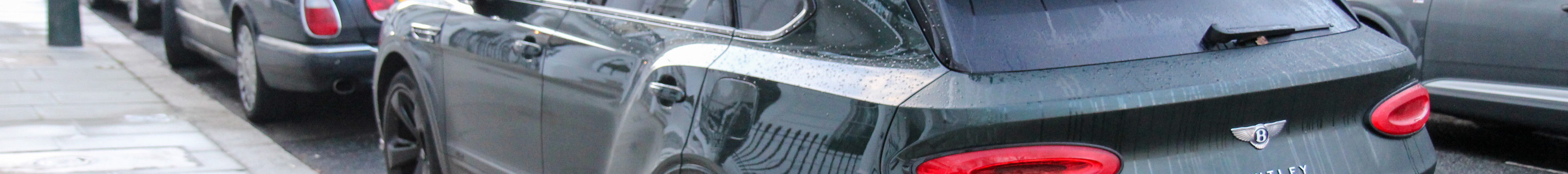 Bentley Bentayga Hybrid 2021