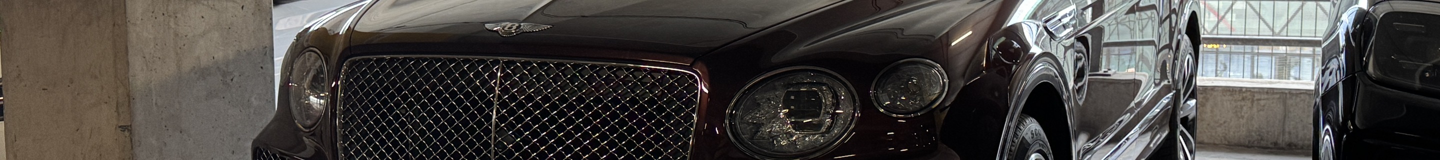 Bentley Bentayga V8 2021