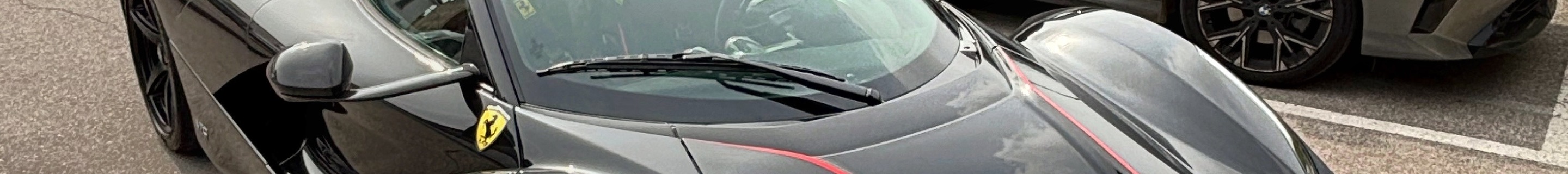 Ferrari LaFerrari Aperta