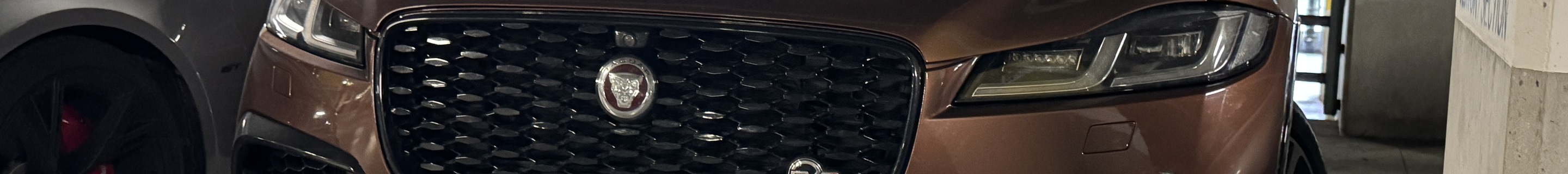 Jaguar F-PACE SVR 2021