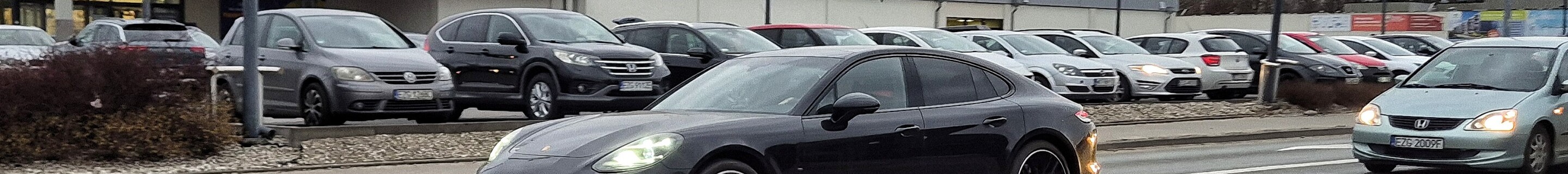 Porsche 971 Panamera GTS MkI