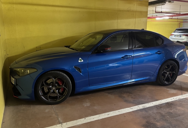 Alfa Romeo Giulia Quadrifoglio 2023