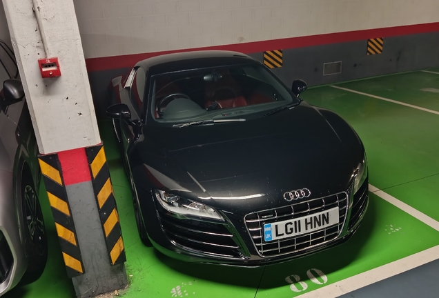 Audi R8 V10
