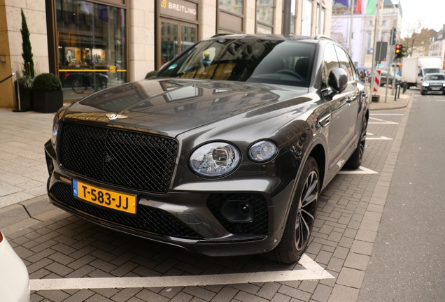 Bentley Bentayga Azure