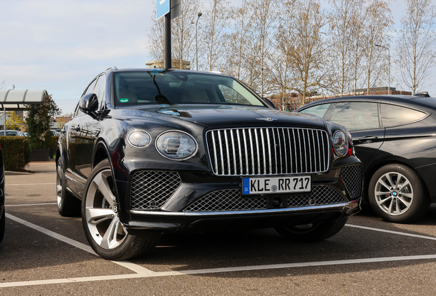 Bentley Bentayga Azure 2024