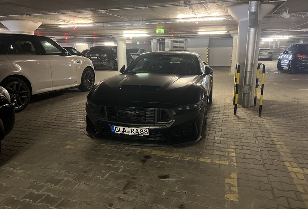 Ford Mustang Dark Horse 2024