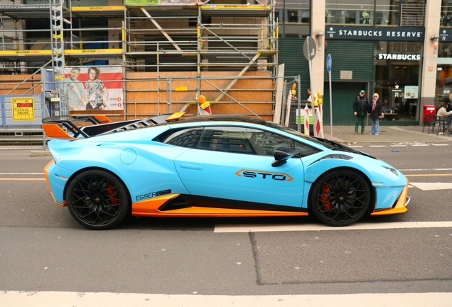 Lamborghini Huracán LP640-2 STO