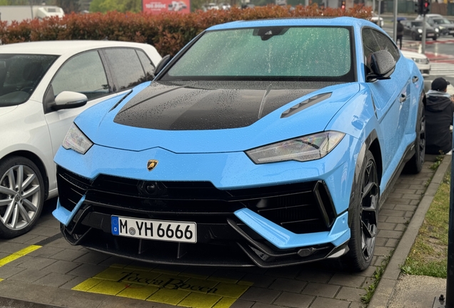 Lamborghini Urus Performante