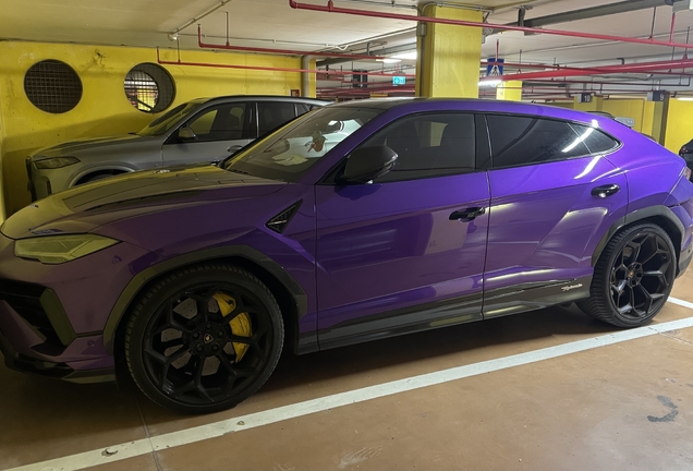 Lamborghini Urus Performante