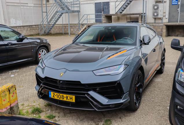 Lamborghini Urus Performante