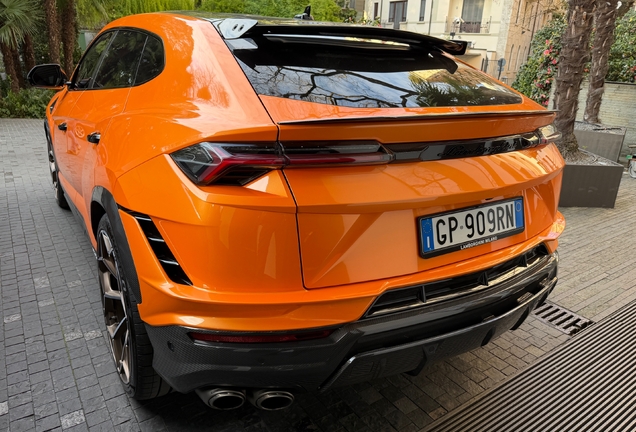 Lamborghini Urus Performante