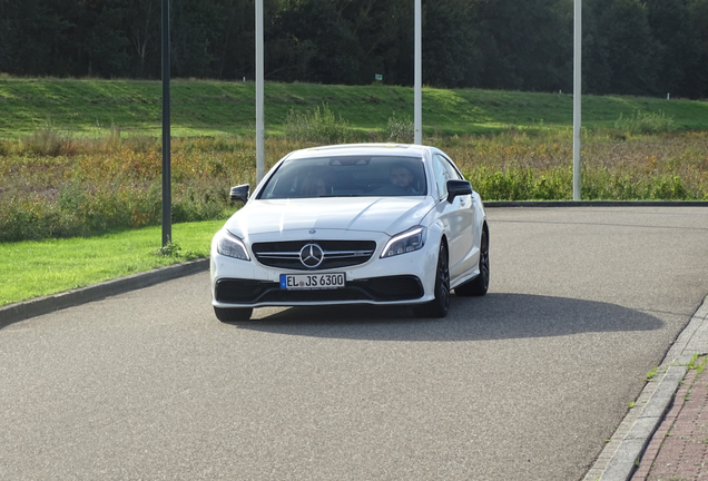 Mercedes-Benz CLS 63 AMG C218 2015