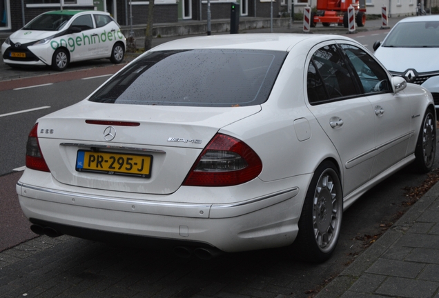 Mercedes-Benz E 55 AMG
