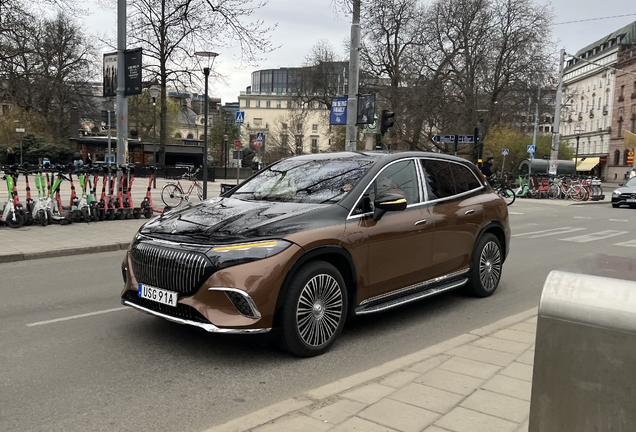 Mercedes-Maybach EQS 680 SUV