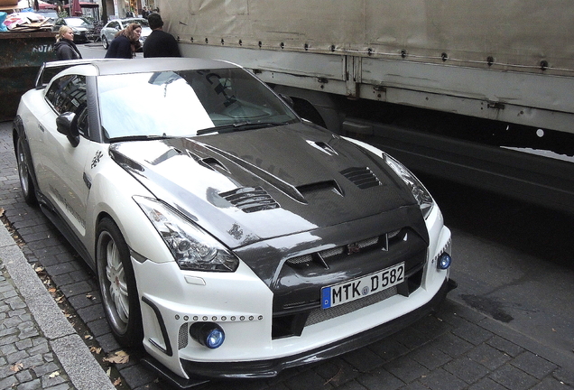 Nissan GT-R WALD