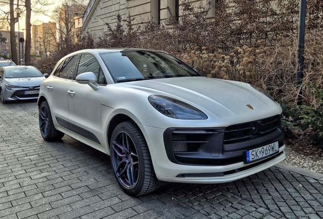 Porsche 95B Macan GTS MkIII