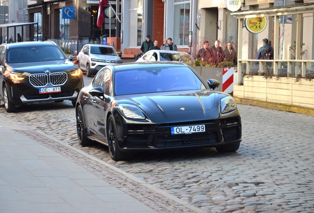 Porsche 972 Panamera GTS MkI