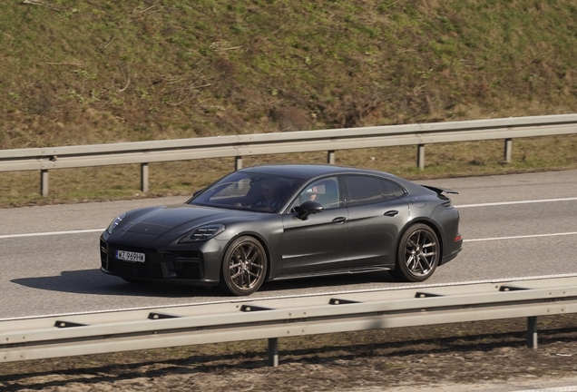 Porsche 972 Panamera Turbo E-Hybrid
