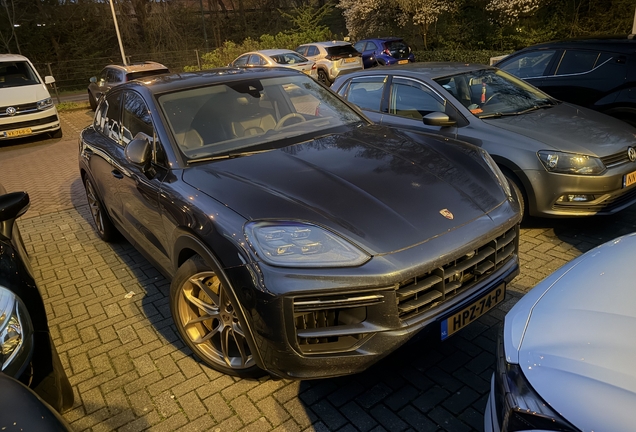 Porsche Cayenne Coupé Turbo E-Hybrid