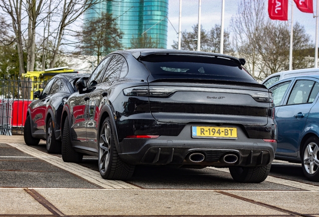 Porsche Cayenne Coupé Turbo GT
