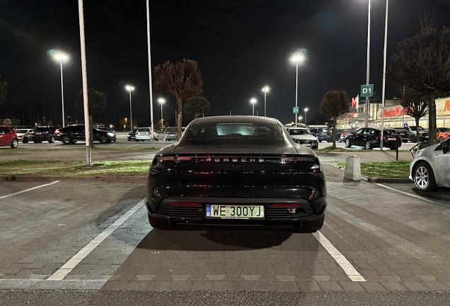 Porsche Taycan Turbo MkI