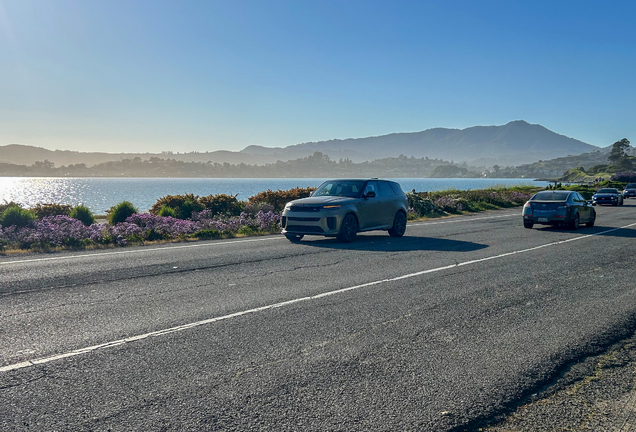 Range Rover Sport SV 2024 Edition One Carbon Bronze