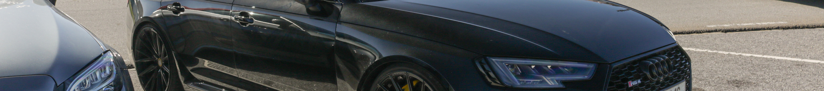 Audi RS4 Avant B9