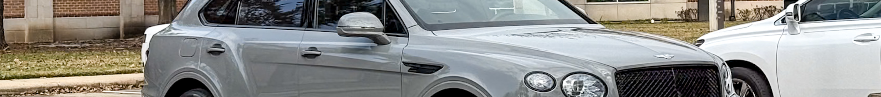 Bentley Bentayga V8 2021