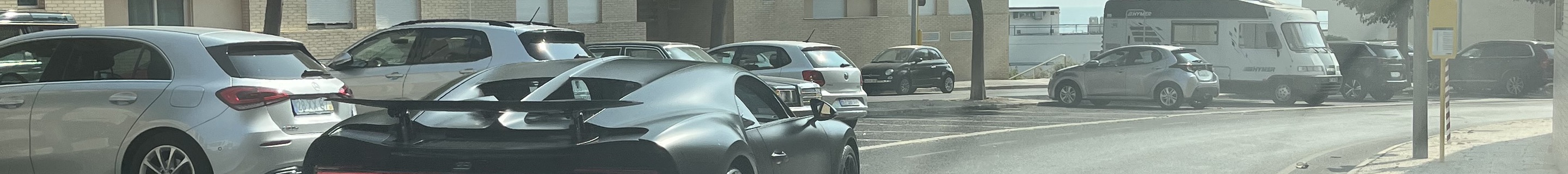 Bugatti Chiron Noire Sportive