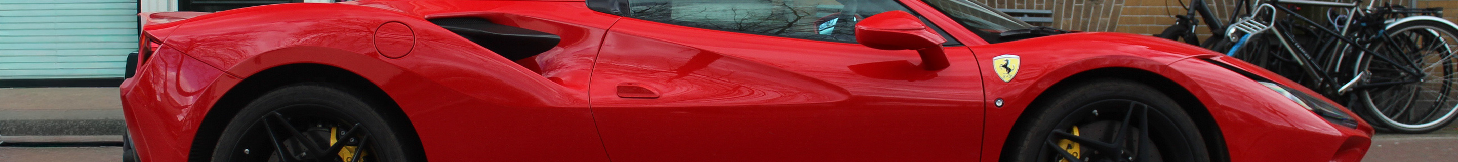 Ferrari F8 Spider