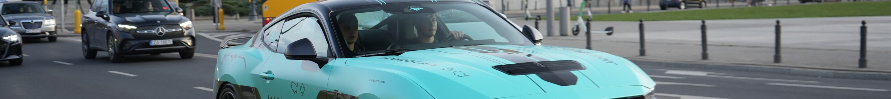 Ford Mustang Dark Horse 2024