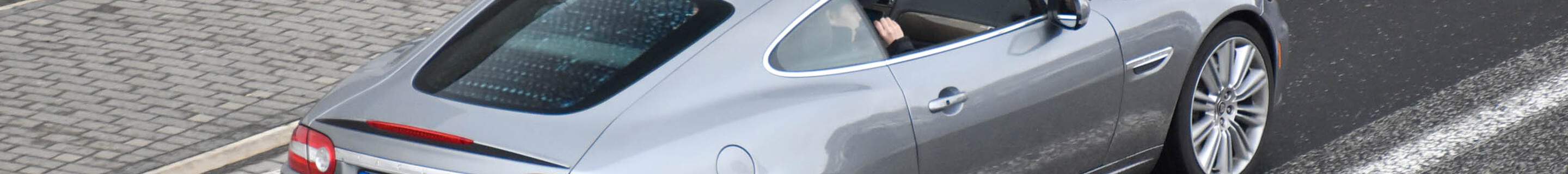 Jaguar XKR 2012