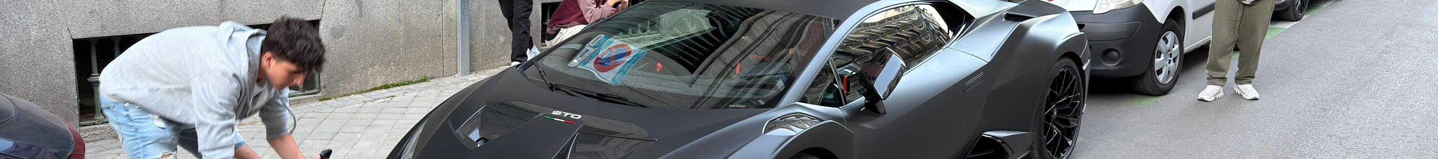 Lamborghini Huracán LP640-2 STO