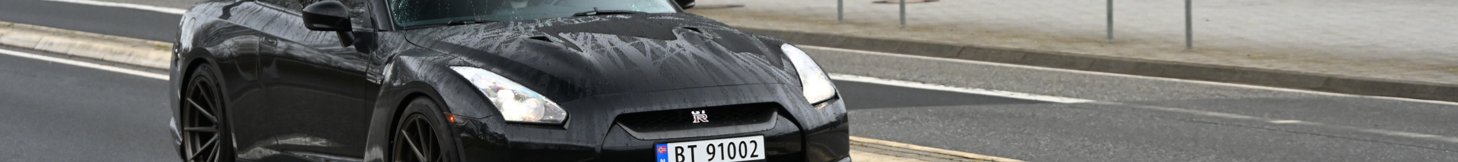 Nissan GT-R