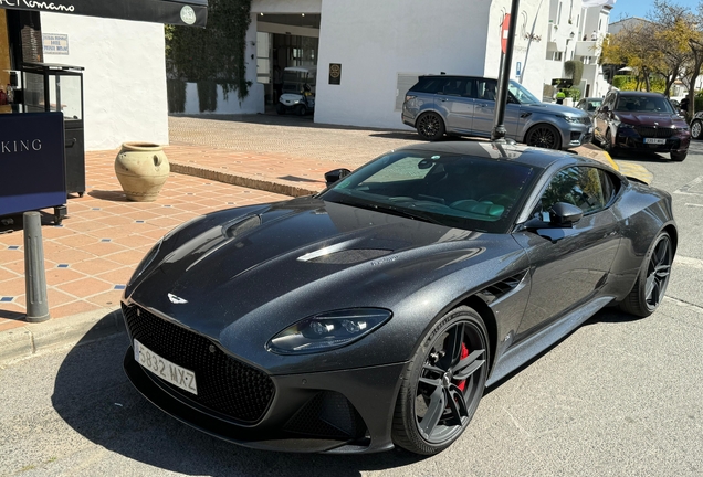 Aston Martin DBS Superleggera