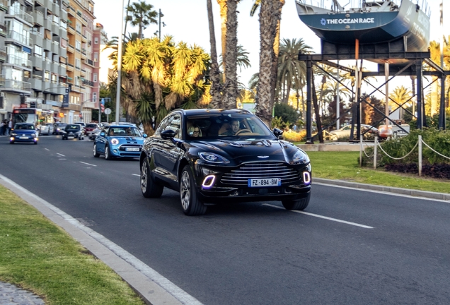 Aston Martin DBX