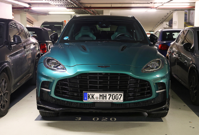 Aston Martin DBX707