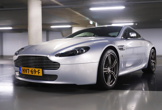 Aston Martin V8 Vantage N400