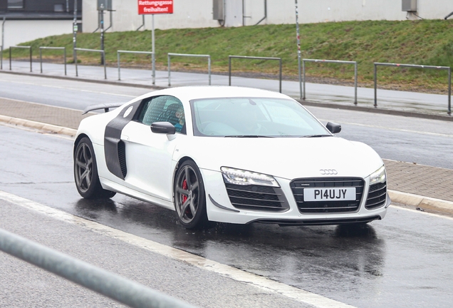 Audi R8 V10 Plus 2013