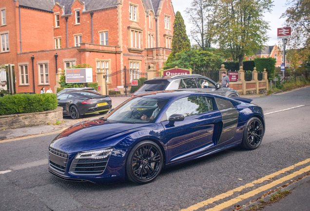 Audi R8 V10 Plus 2013