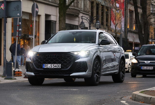 Audi RS Q8 2024