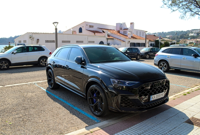 Audi RS Q8 2024