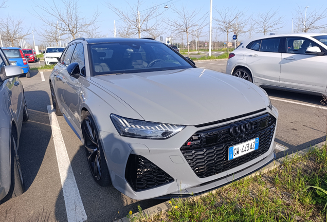 Audi RS6 Avant C8