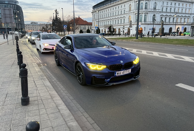BMW M4 F82 CS