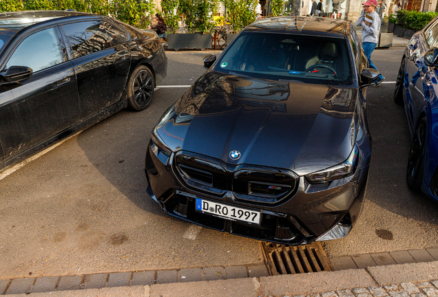 BMW M5 G90
