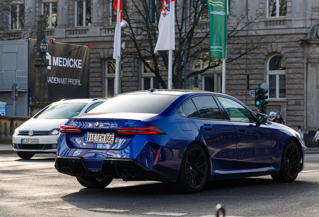 BMW M5 G90