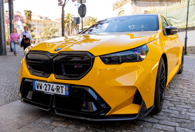 BMW M5 G90