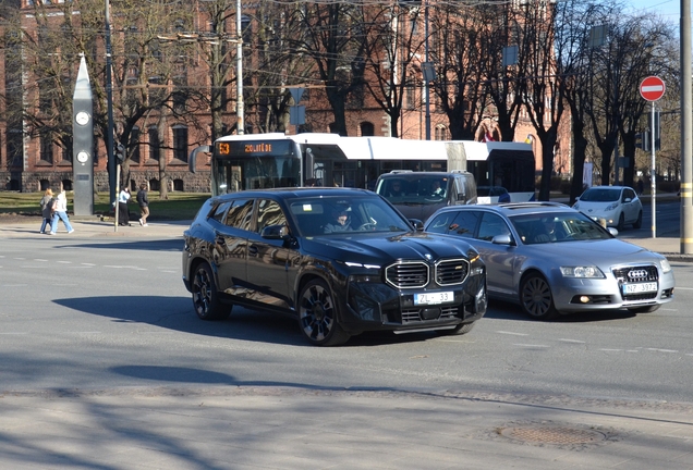 BMW XM G09